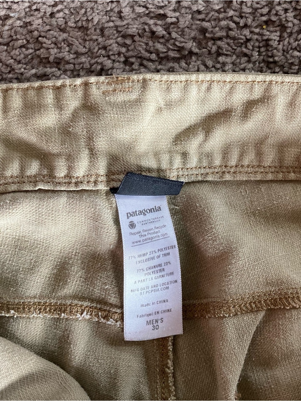 Patagonia Men's Casual Pants in Khaki — 30x30